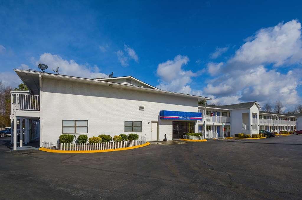 Motel 6 Chattanooga East Eksteriør bilde